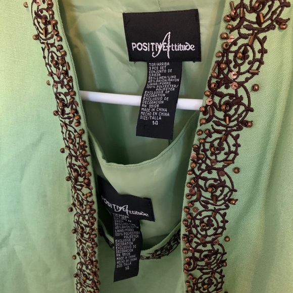 Green Beaded Tank and Jacket Set - Picture 4 of 11